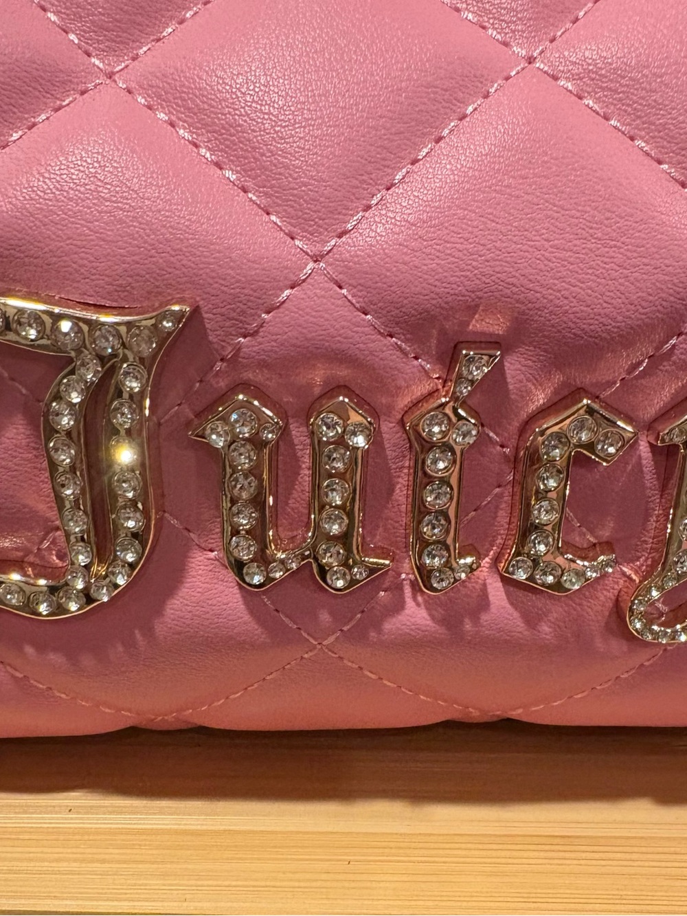 Juicy Couture Bubblegum Pink Quilted Shoulder Bag with Gold Chain - Picture 2 of 5